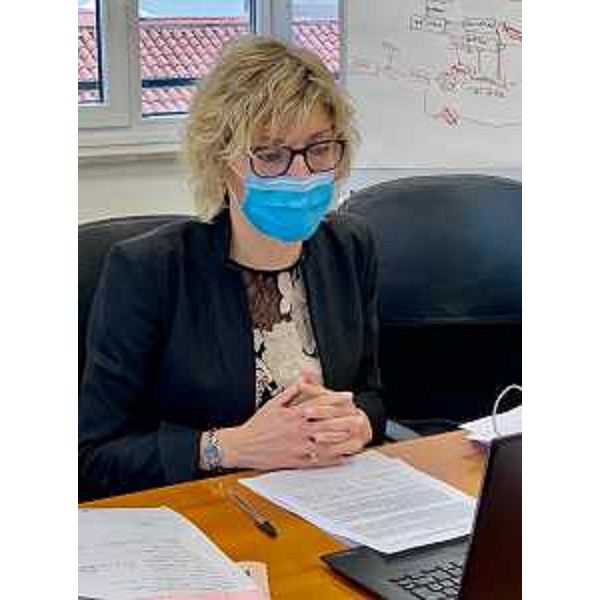 L'assessore alle Finanze Barbara Zilli durante la discussione in I Commissione - L'assessore alle Finanze Barbara Zilli durante la discussione in I Commissione