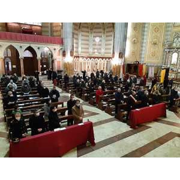 Un momento della cerimonia per il santo patrono, nel duomo di Mortegliano - Un momento della cerimonia per il santo patrono, nel duomo di Mortegliano