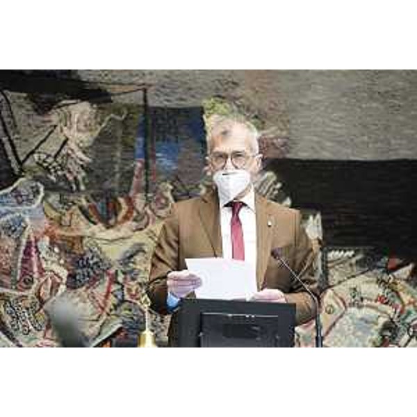 Il presidente del Cr Fvg, Piero Mauro Zanin, commemora il Giorno della Memoria in apertura di lavori d'Aula - Il presidente del Cr Fvg, Piero Mauro Zanin, commemora il Giorno della Memoria in apertura di lavori d'Aula