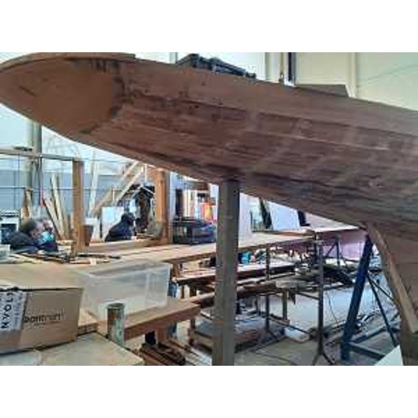 Un restauro in corso alla Ocean Marine di Monfalcone - Un restauro in corso alla Ocean Marine di Monfalcone