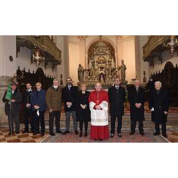 Il presidente Zanin a fianco di monsignor Mazzocato (Foto Flash Tricesimo) - Il presidente Zanin a fianco di monsignor Mazzocato (Foto Flash Tricesimo)
