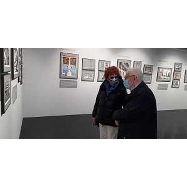 L'assessore regionale alla Cultura Tiziana Gibelli e il maestro Elio Ciol - L'assessore regionale alla Cultura Tiziana Gibelli e il maestro Elio Ciol