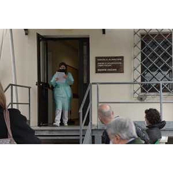 Il nuovo centro vaccini di Monfalcone - Il nuovo centro vaccini di Monfalcone