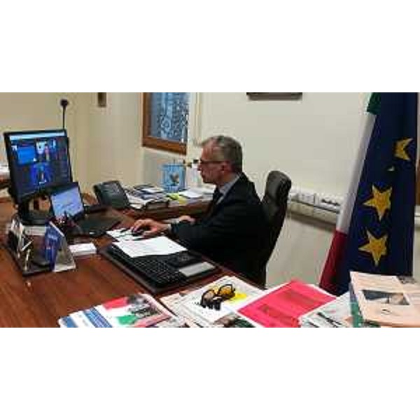 Piero Mauro Zanin, presidente del Consiglio regionale, durante la videoconferenza - Piero Mauro Zanin, presidente del Consiglio regionale, durante la videoconferenza