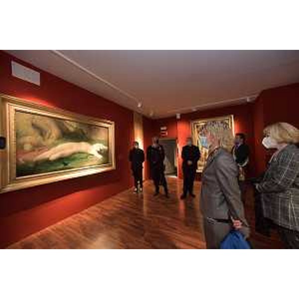 L'assessore regionale Barbara Zilli in visita alla mostra "Cambiare" di Illegio - L'assessore regionale Barbara Zilli in visita alla mostra "Cambiare" di Illegio