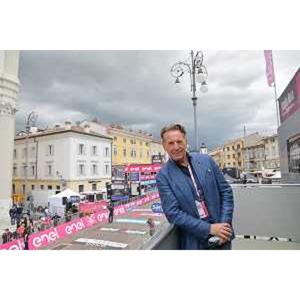 L'assessore regionale all'Ambiente Fabio Scoccimarro nei pressi dell'arrivo a Gorizia - L'assessore regionale all'Ambiente Fabio Scoccimarro nei pressi dell'arrivo a Gorizia