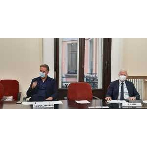 L'assessore regionale alla Difesa dell'ambiente e energia, Fabio Scoccimarro, e il direttore di Arpa FVG, Stellio Vatta. - L'assessore regionale alla Difesa dell'ambiente e energia, Fabio Scoccimarro, e il direttore di Arpa FVG, Stellio Vatta. 