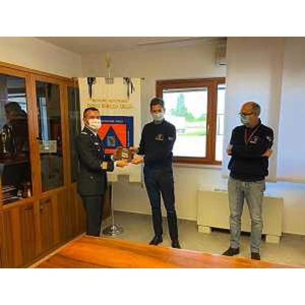 Il vicegovernatore del Friuli Venezia Giulia, Riccardo Riccardi, e il comandante del 2° Stormo dell'Aeronautica Militare, colonnello Marco Bertoli, durante la visita di quest'ultimo alla sede della Protezione civile Fvg di Palmanova. - Il vicegovernatore del Friuli Venezia Giulia, Riccardo Riccardi, e il comandante del 2° Stormo dell'Aeronautica Militare, colonnello Marco Bertoli, durante la visita di quest'ultimo alla sede della Protezione civile Fvg di Palmanova.