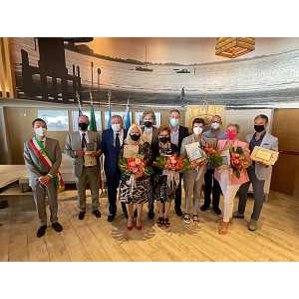 L'assessore regionale Sergio Emidio Bini durante la cerimonia - L'assessore regionale Sergio Emidio Bini durante la cerimonia