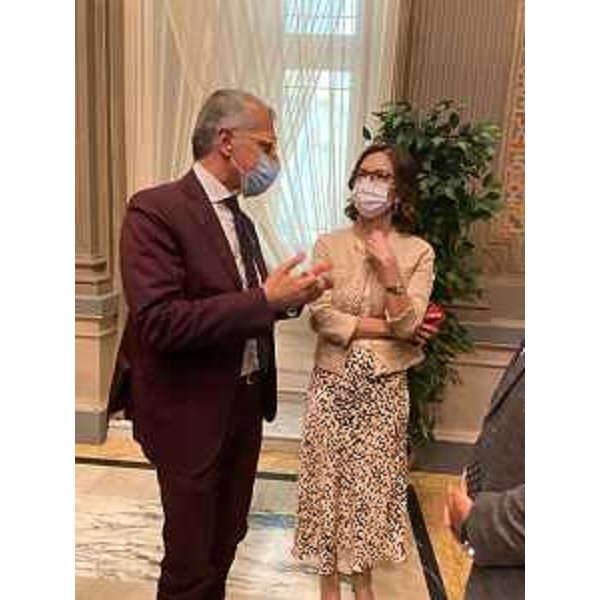 Il presidente del Cr Fvg e vicepresidente della Conferenza dei Cr, Piero Mauro Zanin, con la ministra Maria Stella Gelmini - Il presidente del Cr Fvg e vicepresidente della Conferenza dei Cr, Piero Mauro Zanin, con la ministra Maria Stella Gelmini