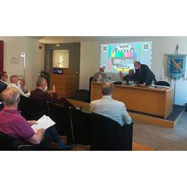 Un momento dell'assemblea degli ex sindaci - Un momento dell'assemblea degli ex sindaci