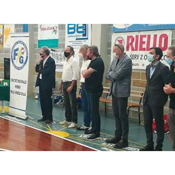 Il presidente Zanin a Gradisca assieme al presidente del Coni, Giorgio Brandolin, e alle altre autorità sportive - Il presidente Zanin a Gradisca assieme al presidente del Coni, Giorgio Brandolin, e alle altre autorità sportive 