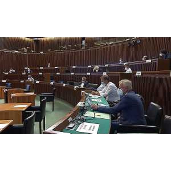 La I Commissione in aula - La I Commissione in aula