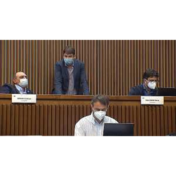 Cristian Sergo, Andrea Ussai e Mauro Capozzella (M5S), in basso il leghista Luca Boschetti - Cristian Sergo, Andrea Ussai e Mauro Capozzella (M5S), in basso il leghista Luca Boschetti