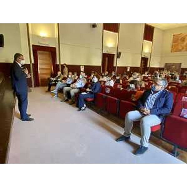 L'intervento dell'assessore regionale Stefano Zannier in occasione della presentazone della mostra fotografica del Craf a Spilimbergo e dell'illustrazione del progetto per la realizzazione del secondo deposito climatizzato. - L'intervento dell'assessore regionale Stefano Zannier in occasione della presentazone della mostra fotografica del Craf a Spilimbergo e dell'illustrazione del progetto per la realizzazione del secondo deposito climatizzato.