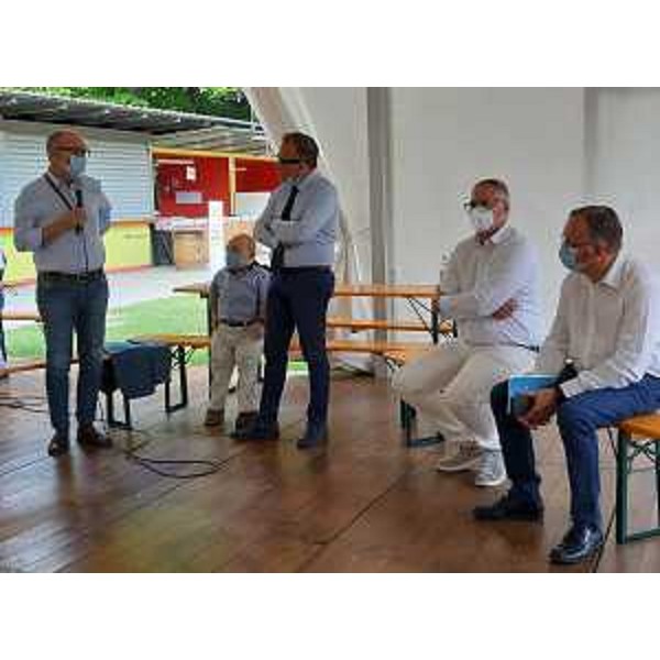 L'intervento del vicegovernatore della Regione Riccardo Riccardi al convegno svoltosi a Martignacco - L'intervento del vicegovernatore della Regione Riccardo Riccardi al convegno svoltosi a Martignacco