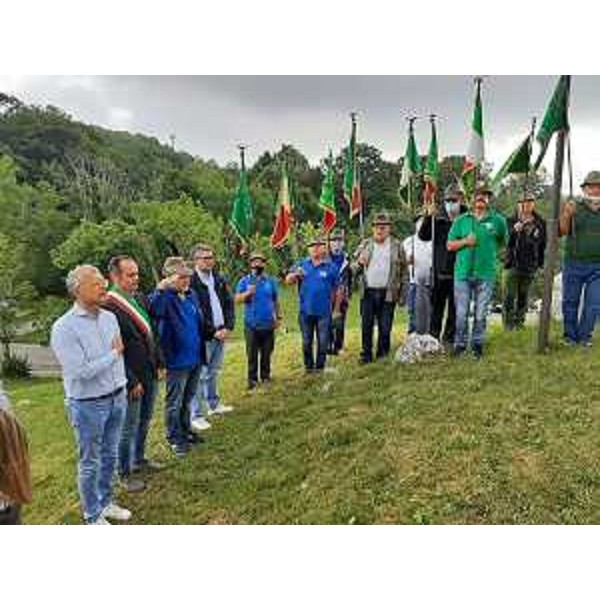 L'assessore regionale Pierpaolo Roberti al 58mo raduno degli Alpini sul Monte Prat a Forgaria nel Friuli - L'assessore regionale Pierpaolo Roberti al 58mo raduno degli Alpini sul Monte Prat a Forgaria nel Friuli