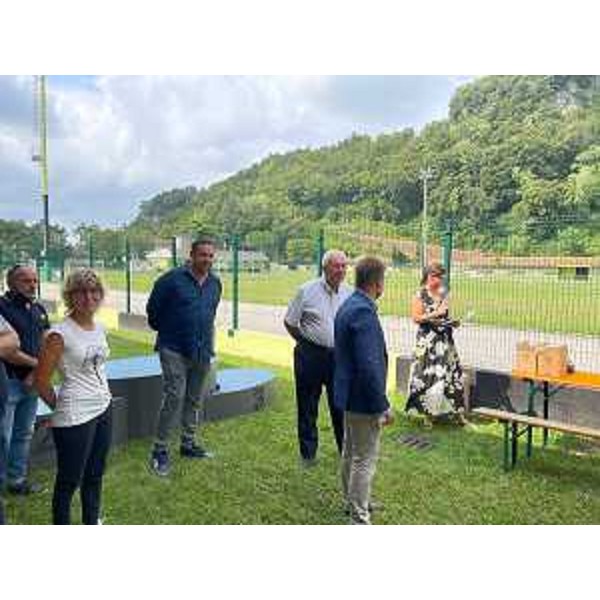 L'assessore regionale Barbara Zilli alle premiazioni del Campionato italiano uccelli canori al Parco del Rivellino di Osoppo - L'assessore regionale Barbara Zilli alle premiazioni del Campionato italiano uccelli canori al Parco del Rivellino di Osoppo