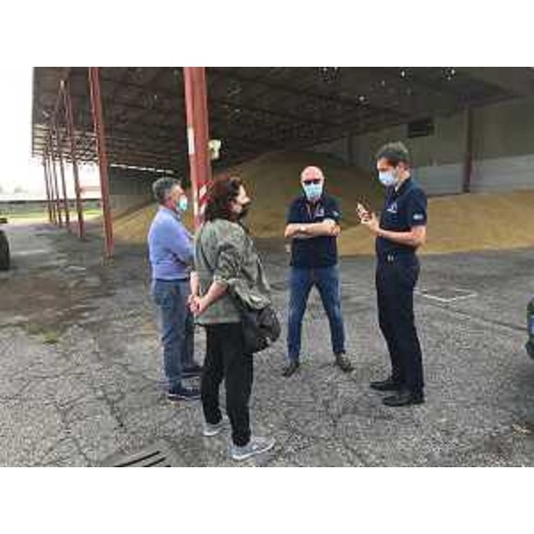 Una fase dei sopralluoghi compiuti dal vicegovernatore Riccardo Riccardi nel pordenonese - Una fase dei sopralluoghi compiuti dal vicegovernatore Riccardo Riccardi nel pordenonese