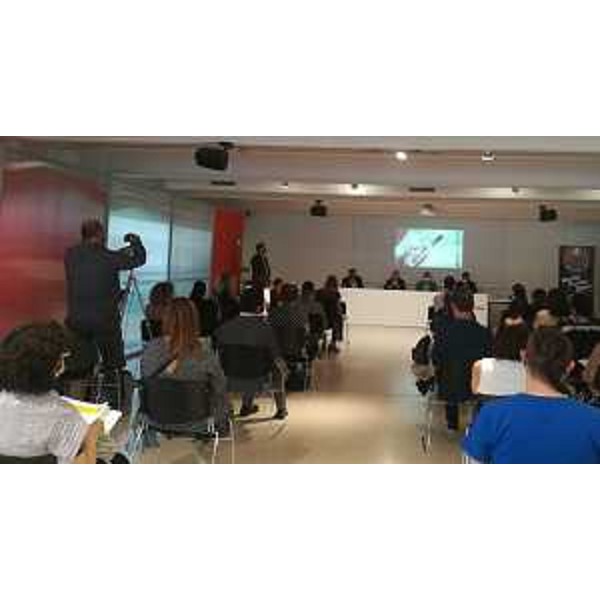 Un momento della presentazione dell'iniziativa - Un momento della presentazione dell'iniziativa