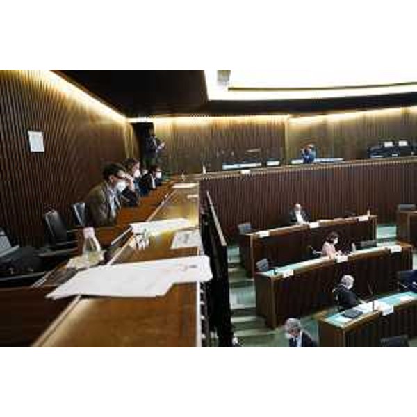 I lavori d'Aula durante Question Time e Iro - I lavori d'Aula durante Question Time e Iro