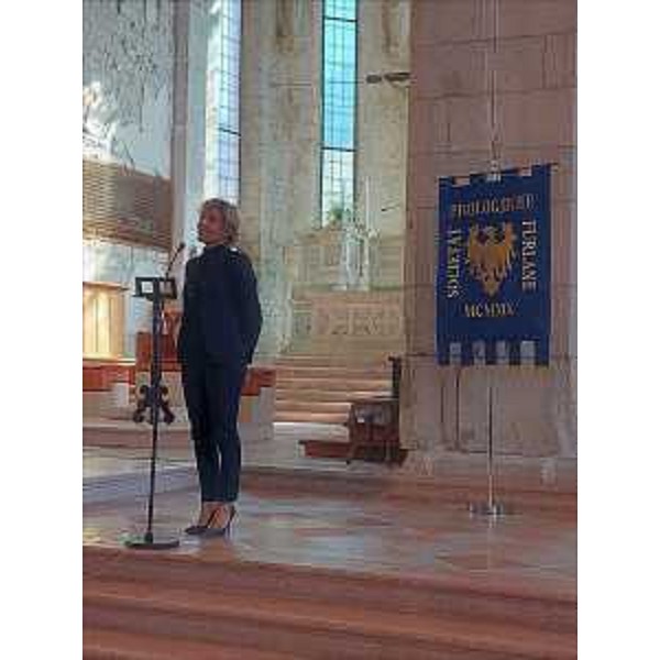 L'assessore regionale Barbara Zilli interviene nel duomo di Venzone al Congresso della Società filologica friulana - L'assessore regionale Barbara Zilli interviene nel duomo di Venzone al Congresso della Società filologica friulana