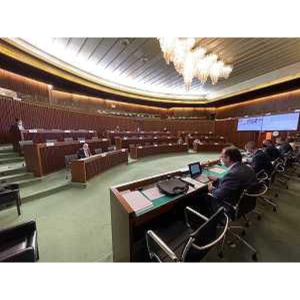 I componenti della V Commissione consiliare permanente durante l'illustrazione del Pgpl - I componenti della V Commissione consiliare permanente durante l'illustrazione del Pgpl