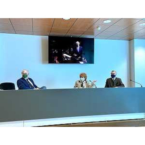 L'assessore regionale alla Cultura Tiziana Gibelli alla conferenza stampa di presentazione dei concerti della Fvg Orchestra svoltasi a Udine - L'assessore regionale alla Cultura Tiziana Gibelli alla conferenza stampa di presentazione dei concerti della Fvg Orchestra svoltasi a Udine