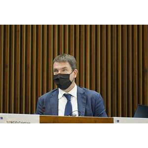 Andrea Ussai (M5S) - Andrea Ussai (M5S)