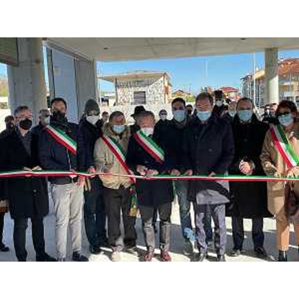 L'assessore regionale alle Infrastrutture e territorio, Graziano Pizzimenti, ha inaugurato l'autostazione di Codroipo. - L'assessore regionale alle Infrastrutture e territorio, Graziano Pizzimenti, ha inaugurato l'autostazione di Codroipo.