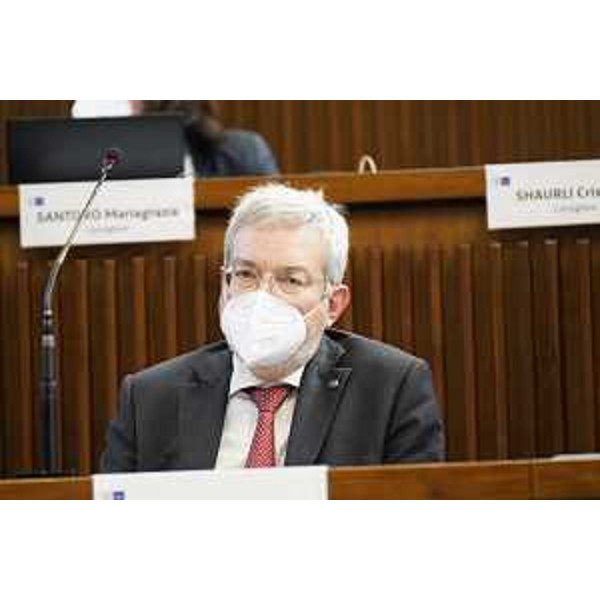 Furio Honsell (Open Sinistra Fvg), primo firmatario della mozione di censura - Furio Honsell (Open Sinistra Fvg), primo firmatario della mozione di censura