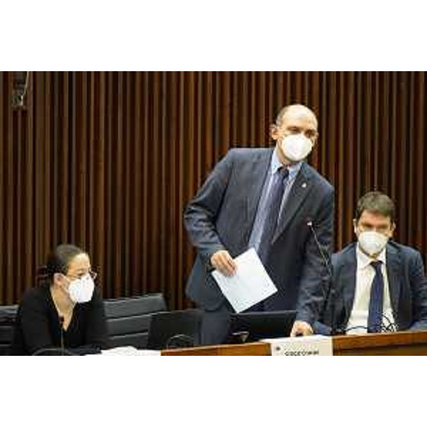 I pentastellati Ilaria Dal Zovo, Cristian Sergo e Andrea Ussai - I pentastellati Ilaria Dal Zovo, Cristian Sergo e Andrea Ussai