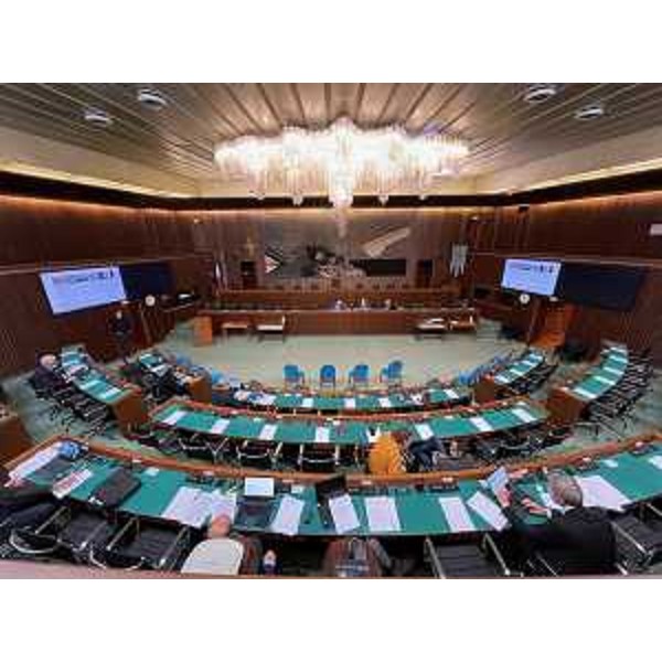 La II Commissione permanente riunita nell'aula consiliare - La II Commissione permanente riunita nell'aula consiliare