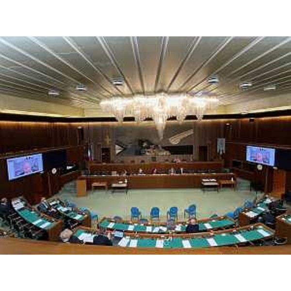 La IV Commissione permanente riunita nell'aula consiliare - La IV Commissione permanente riunita nell'aula consiliare