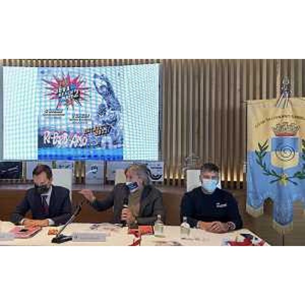 Una fase della conferenza stampa a Lignano per la presentazione del Jova beach party '22, alla quale ha partecipato l'assessore regionale alle Attività produttive Sergio Emidio Bini - Una fase della conferenza stampa a Lignano per la presentazione del Jova beach party '22, alla quale ha partecipato l'assessore regionale alle Attività produttive Sergio Emidio Bini