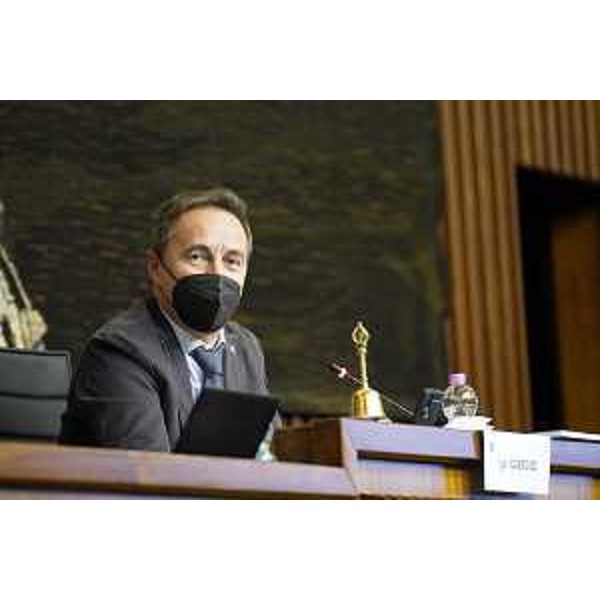 Igor Gabrovec, consigliere delegato dall'Ufficio di presidenza e moderatore della Conferenza - Igor Gabrovec, consigliere delegato dall'Ufficio di presidenza e moderatore della Conferenza