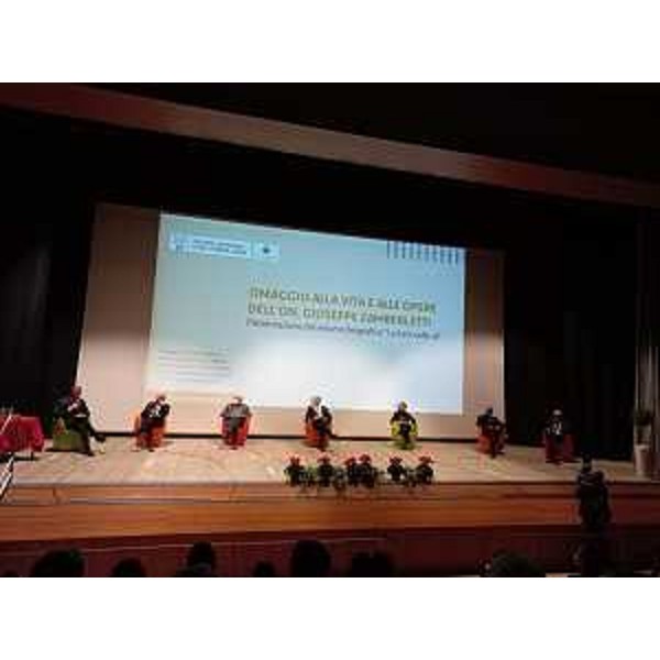 I partecipanti al dibattito sulla figura di Giuseppe Zamberletti - I partecipanti al dibattito sulla figura di Giuseppe Zamberletti