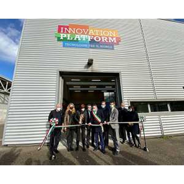 L'esterno dell'innovation platform all'Isis Carniello di Brugnera - L'esterno dell'innovation platform all'Isis Carniello di Brugnera