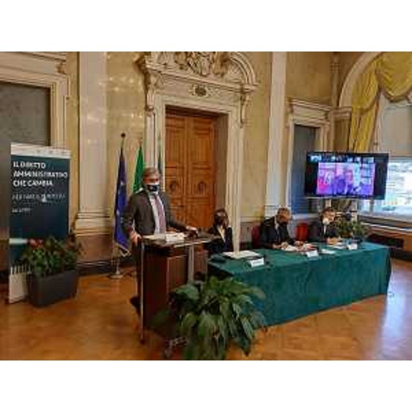 L'assessore regionale alle Attività produttive Sergio Emidio Bini al convegno annuale dell'Associazione avvocati amministrativisti Fvg - L'assessore regionale alle Attività produttive Sergio Emidio Bini al convegno annuale dell'Associazione avvocati amministrativisti Fvg