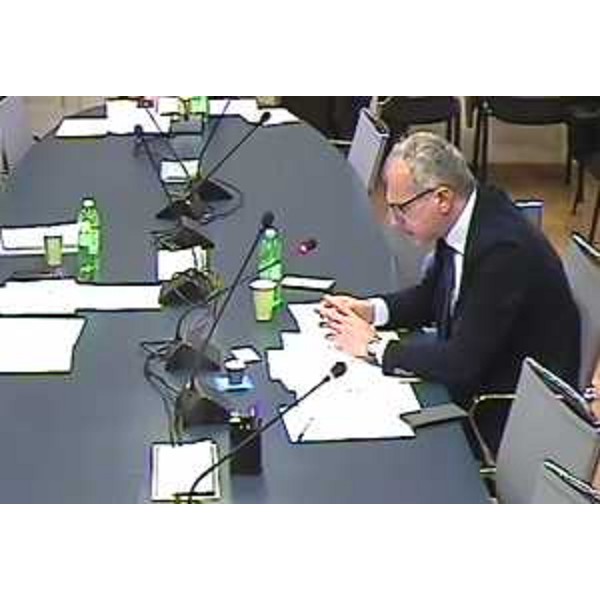 Il presidente del Cr Fvg, Piero Mauro Zanin, collegato da Roma durante i lavori in modalità telematica - Il presidente del Cr Fvg, Piero Mauro Zanin, collegato da Roma durante i lavori in modalità telematica