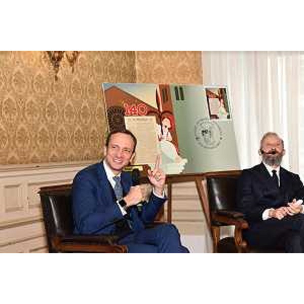 Il governatore del Friuli Venezia Giulia Massimiliano Fedriga con il direttore de Il Piccolo Omar Monestier. - Il governatore del Friuli Venezia Giulia Massimiliano Fedriga con il direttore de Il Piccolo Omar Monestier.