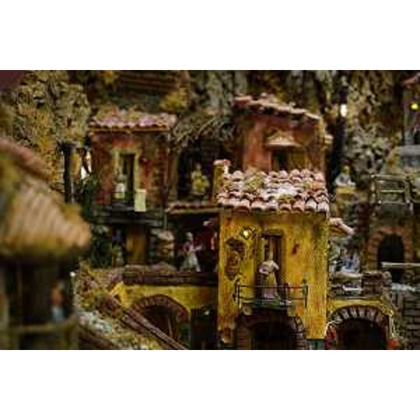 Uno dei presepi esposti in Consiglio - Uno dei presepi esposti in Consiglio