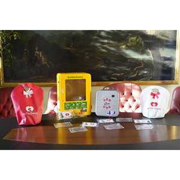 La strumentazione di pronto intervento donata al Consiglio regionale dall'associazione 4U Life - La strumentazione di pronto intervento donata al Consiglio regionale dall'associazione 4U Life