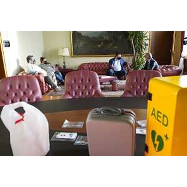 L'incontro del presidente del Cr Fvg, Piero Mauro Zanin, con l'associazione 4U Life e i gentiroi di Sveva - L'incontro del presidente del Cr Fvg, Piero Mauro Zanin, con l'associazione 4U Life e i gentiroi di Sveva