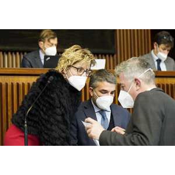 Gli assessori regionali Barbara Zilli e Pierpaolo Roberti con Alessandro Basso (FdI) - Gli assessori regionali Barbara Zilli e Pierpaolo Roberti con Alessandro Basso (FdI)