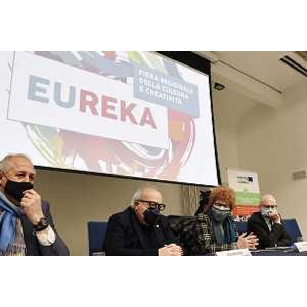 Al centro l'assessore regionale Tiziana Gibelli - Al centro l'assessore regionale Tiziana Gibelli