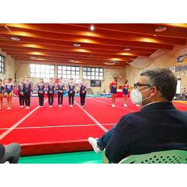 L'assessore regionale alle Autonomie locali Pierpaolo Roberti alla presentazione della stagione agonistica dell'Artistica '81 di Trieste - L'assessore regionale alle Autonomie locali Pierpaolo Roberti alla presentazione della stagione agonistica dell'Artistica '81 di Trieste