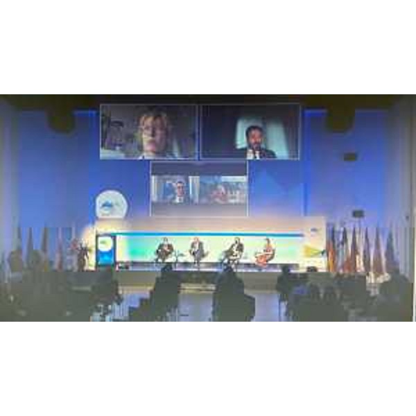 Una fase dell'evento di lancio della presidenza italiana di Eusalp al quale ha partecipato l'assessore regionale alle Finanze Barbara Zilli - Una fase dell'evento di lancio della presidenza italiana di Eusalp al quale ha partecipato l'assessore regionale alle Finanze Barbara Zilli