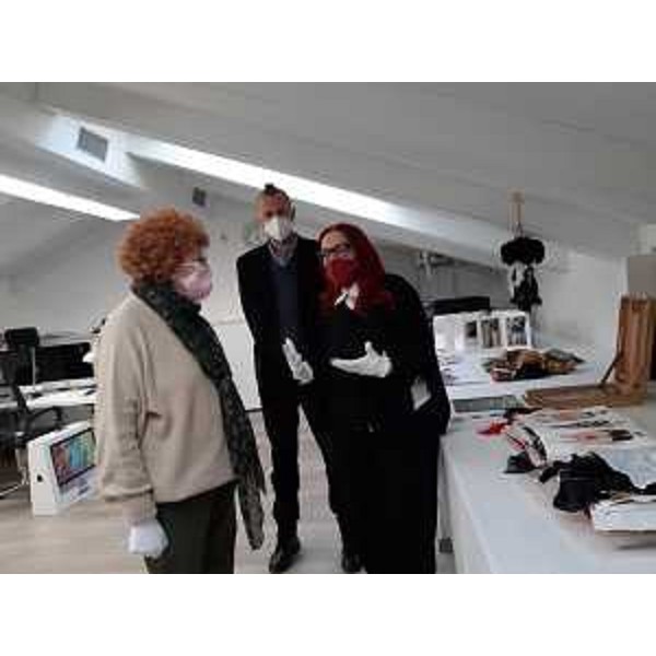 L'assessore regionale alla Cultura, Tiziana Gibelli, con l'imprenditrice Barbara Franchin e Sergio Drioli di Arcademy - L'assessore regionale alla Cultura, Tiziana Gibelli, con l'imprenditrice Barbara Franchin e Sergio Drioli di Arcademy