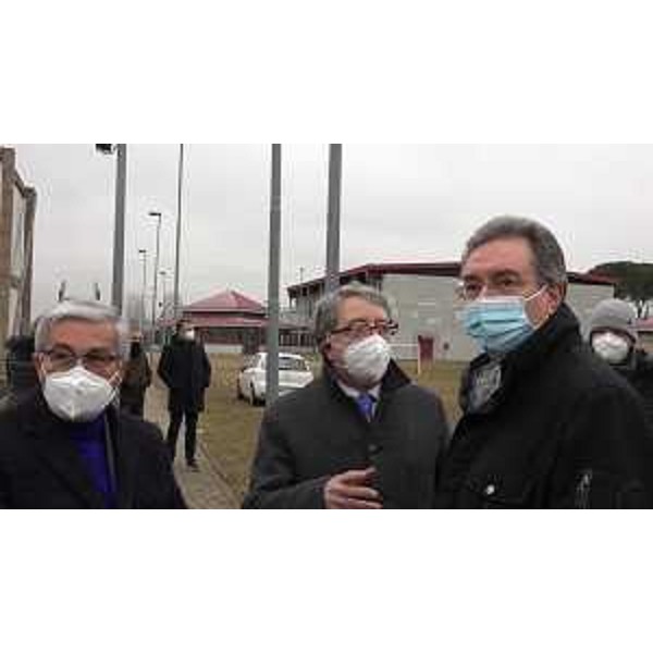 L'assessore regionale alle Infrastrutture e territorio Graziano Pizzimenti con il sindaco di Udine, Pietro Fontanini, e il commissario dell'Ente di decentramento regionale (Edr) Augusto Viola - L'assessore regionale alle Infrastrutture e territorio Graziano Pizzimenti con il sindaco di Udine, Pietro Fontanini, e il commissario dell'Ente di decentramento regionale (Edr) Augusto Viola